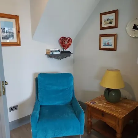 Aoibhneas, Carraroe
