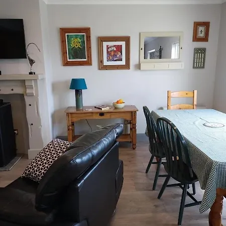 Aoibhneas, Carraroe * Carraroe